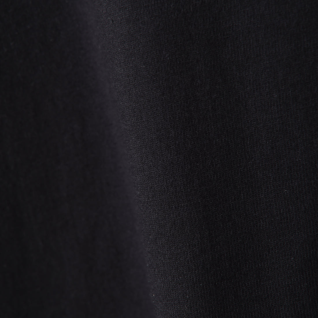 【1.050°C】Logo Tee Shirts(ブラック)
